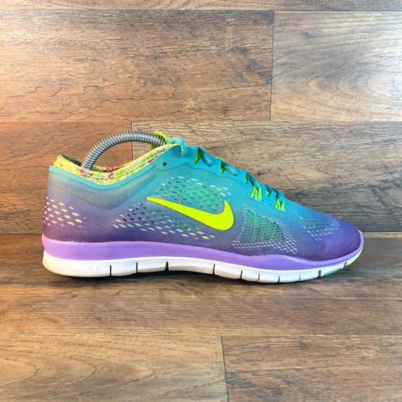 womens size 4 running trainers